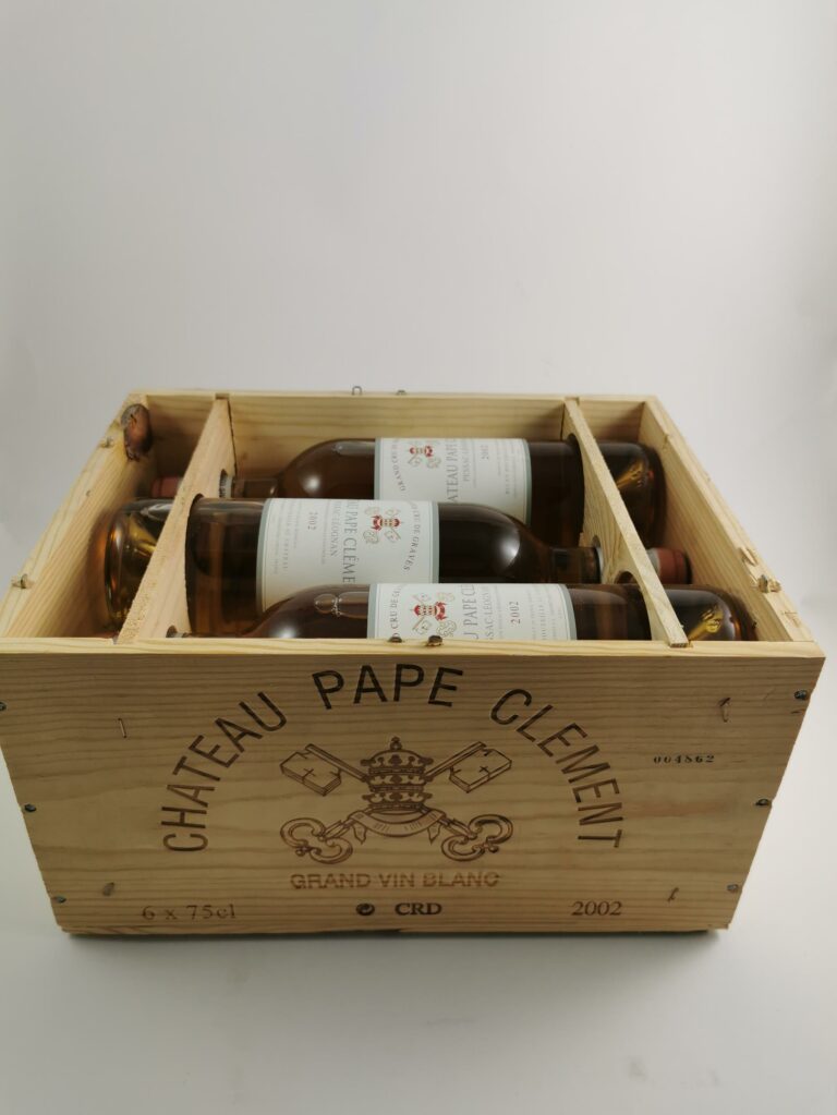 Château Pape Clément (blanc) 2002